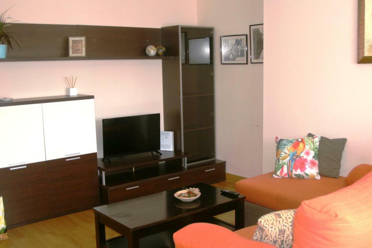 Apartamento Malaga Centro Y Playa-Parking Exterior foto